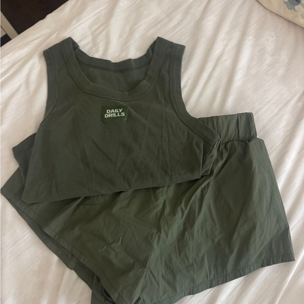 Daily Drills Lodge Set